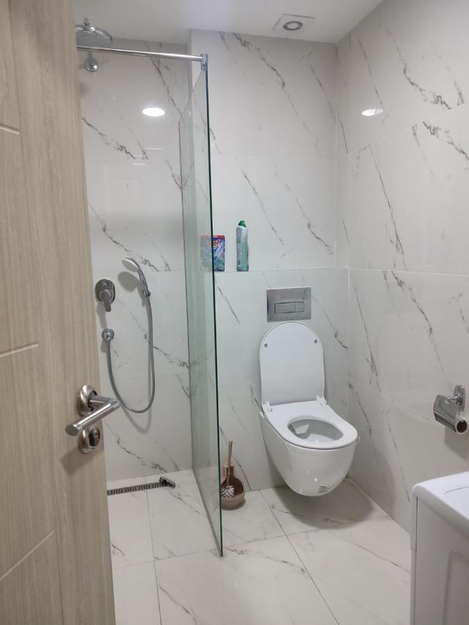 Ribnica Apartment Podgorica Bagian luar foto